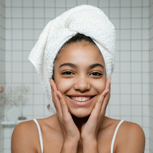 LXIV Moisturising Gel with Aloe Vera and Cucumber